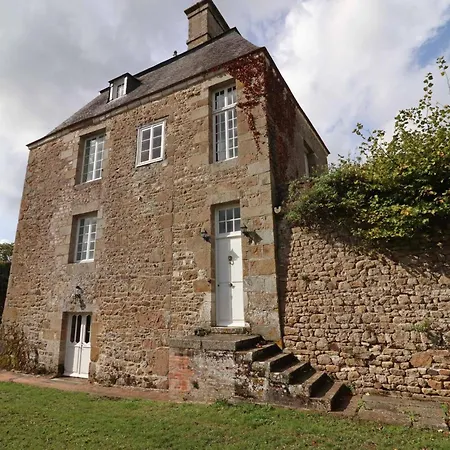 Дом отдыха Maison Du Chapelain : Charme En Suisse Normande, Animaux Acceptes - Fr-1-497-54 Rabodanges