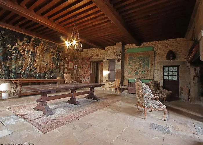 Maison Du Chapelain : Charme En Suisse Normande, Animaux Acceptes - Fr-1-497-54 Semesterbostad