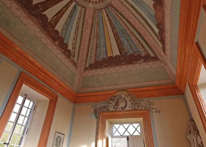 Maison Du Chapelain : Charme En Suisse Normande, Animaux Acceptes - Fr-1-497-54